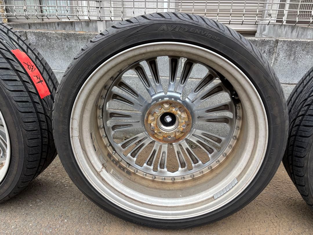 タイヤ・ホイール Bell Detail