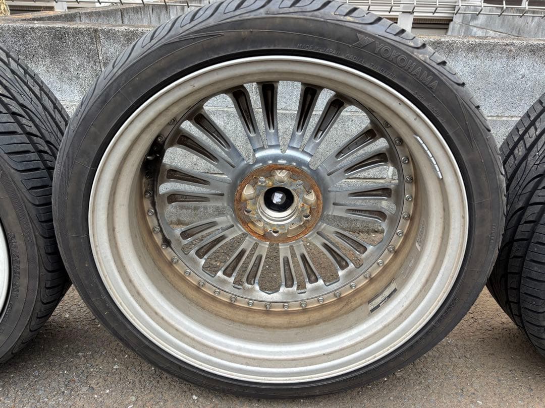 タイヤ・ホイール Bell Detail