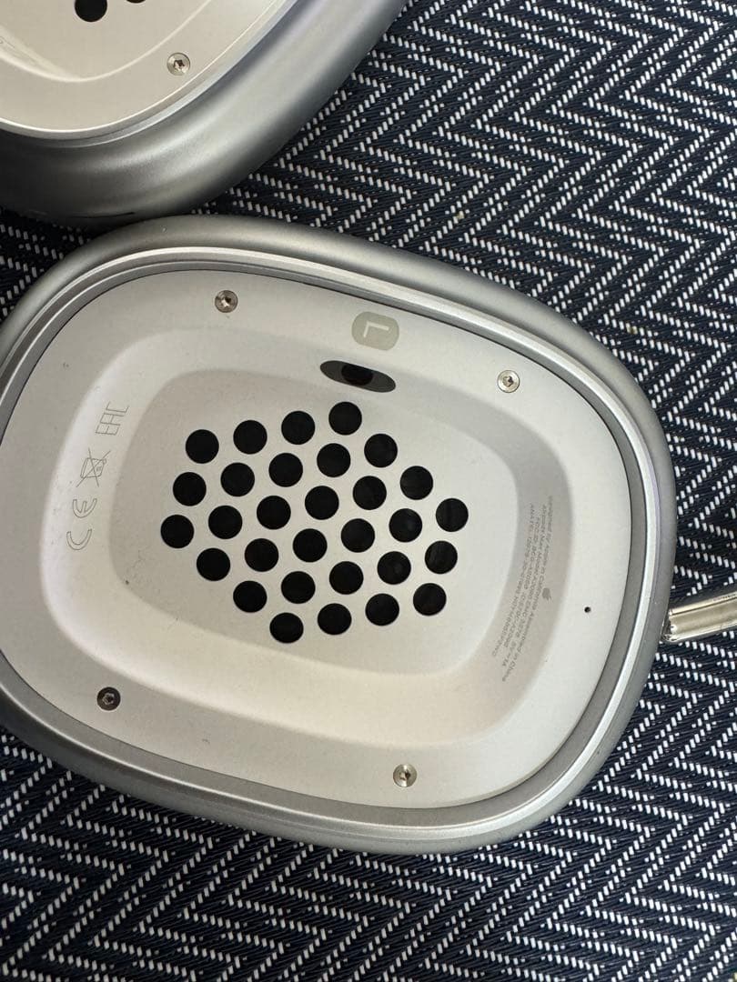 AirPods Max シルバー 本体 ケース付き　Lightning充電