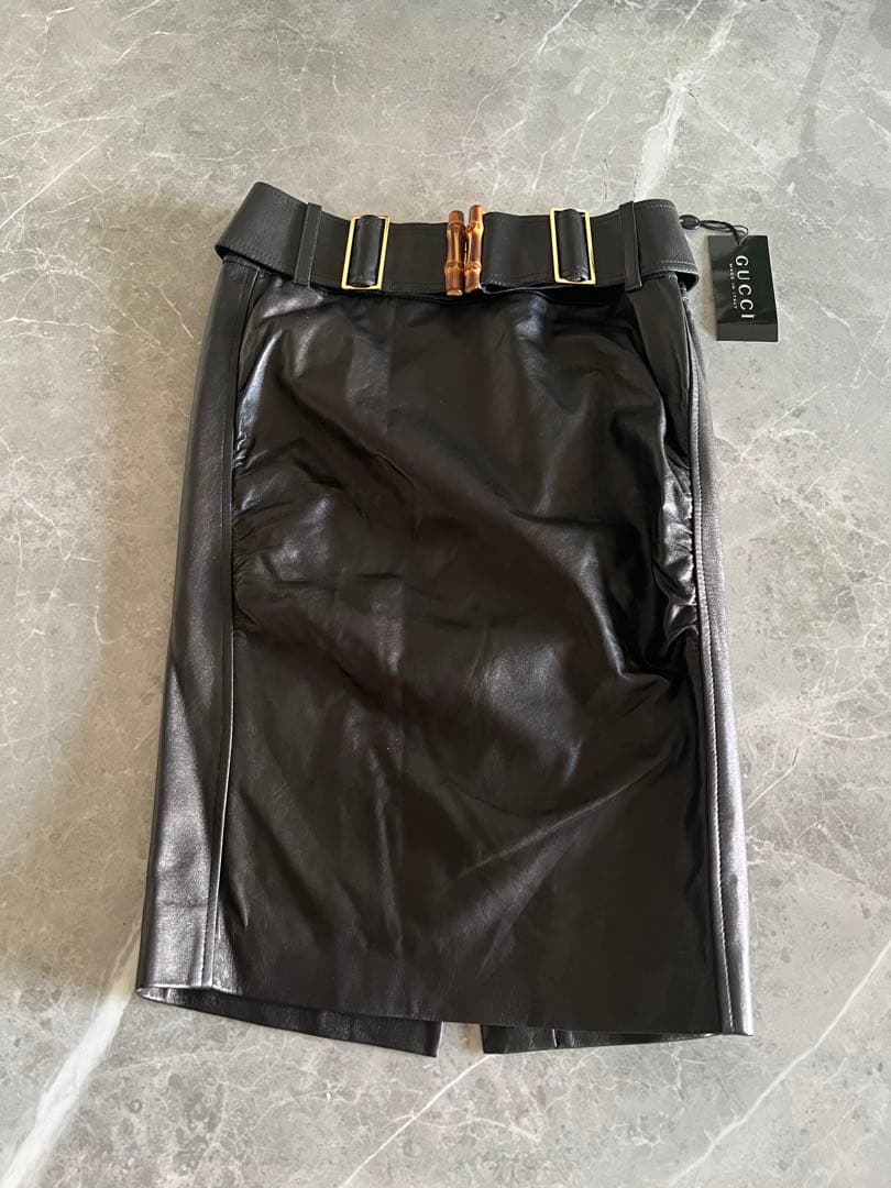 タグ付き★未使用★GUCCI ブラック レザー タイトスカート★38