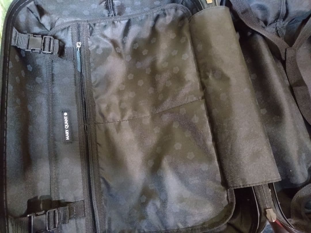 MARY QUANT ピンク ハードキャリーケース