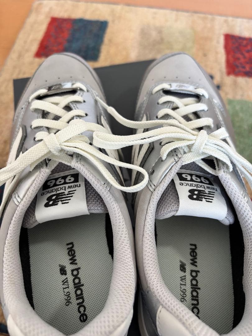 New Balance 996 シルバー スニーカー