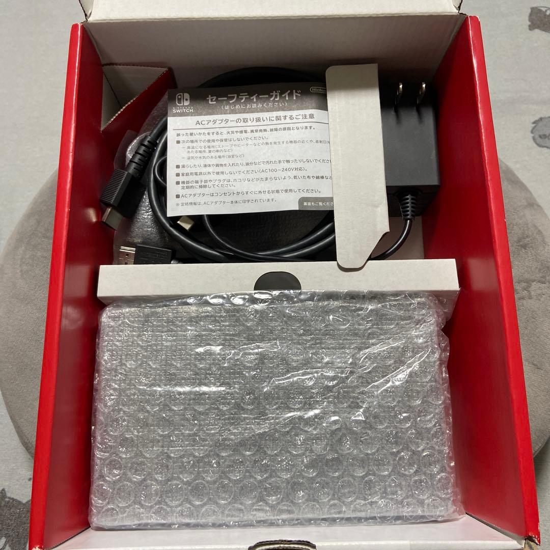 Nintendo Switch ネオンブルー ネオンレッド