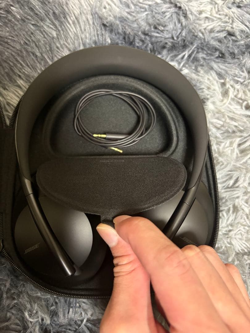 ヘッドホン Noise Cancelling Headphones 700