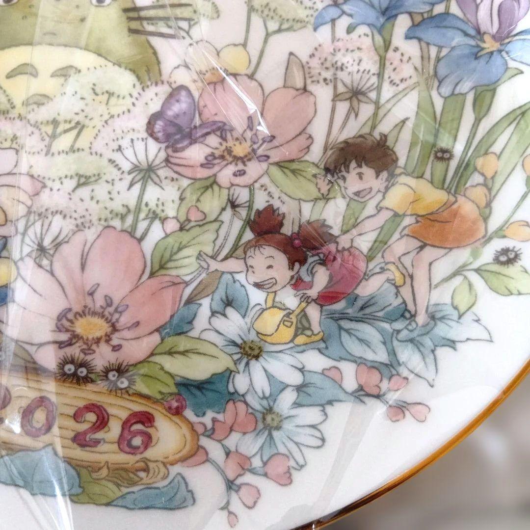 となりのトトロ　イヤリープレート2026年　皿立て付き　Noritake