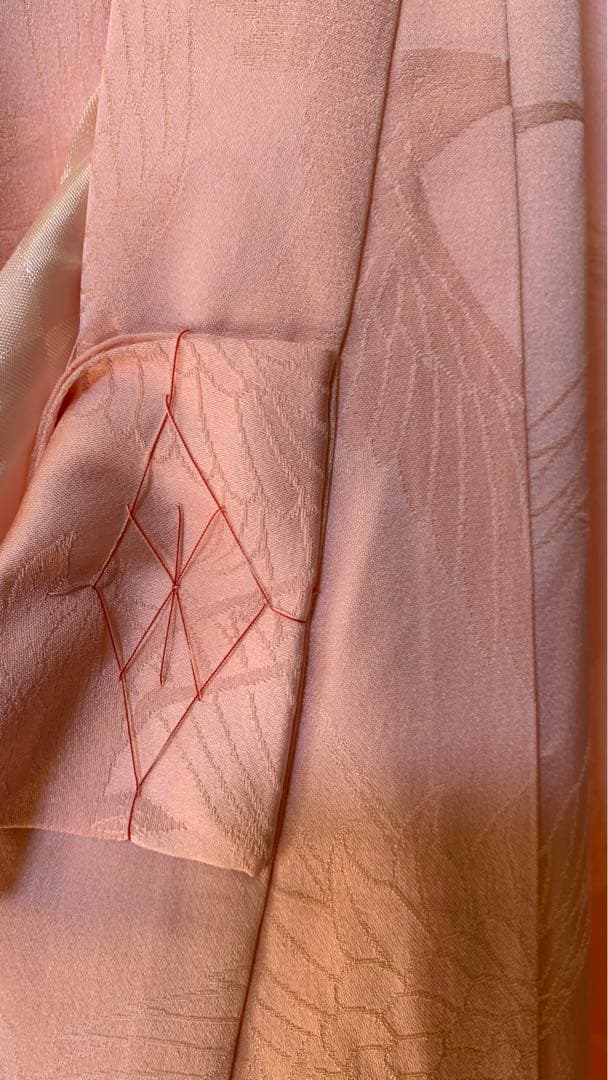 祝い着女子供 産着熨斗目着物 正絹綸子地 鶴の地織り柄にぼかし染め T67