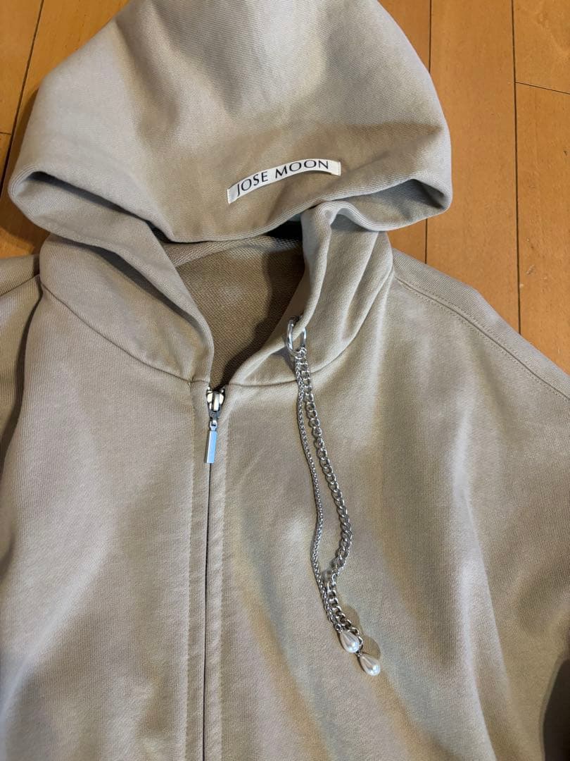 まいぴーやん新宿店限定 フード付きパーカー グレー　josemoon