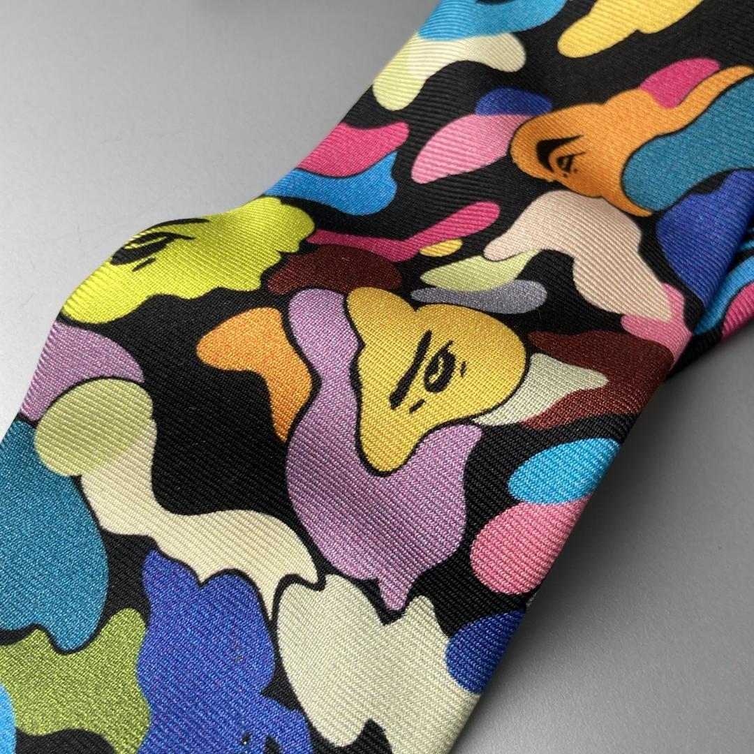 希少！【未使用級】アベイシングエイプ　カモフラ BAPE　シルクネクタイ