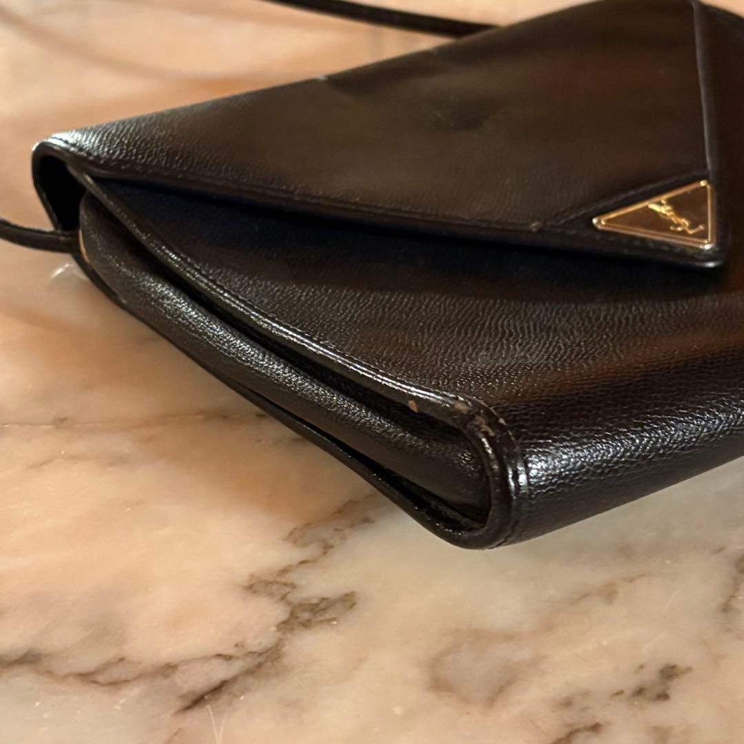 イヴ・サンローラン　ショルダーバッグ