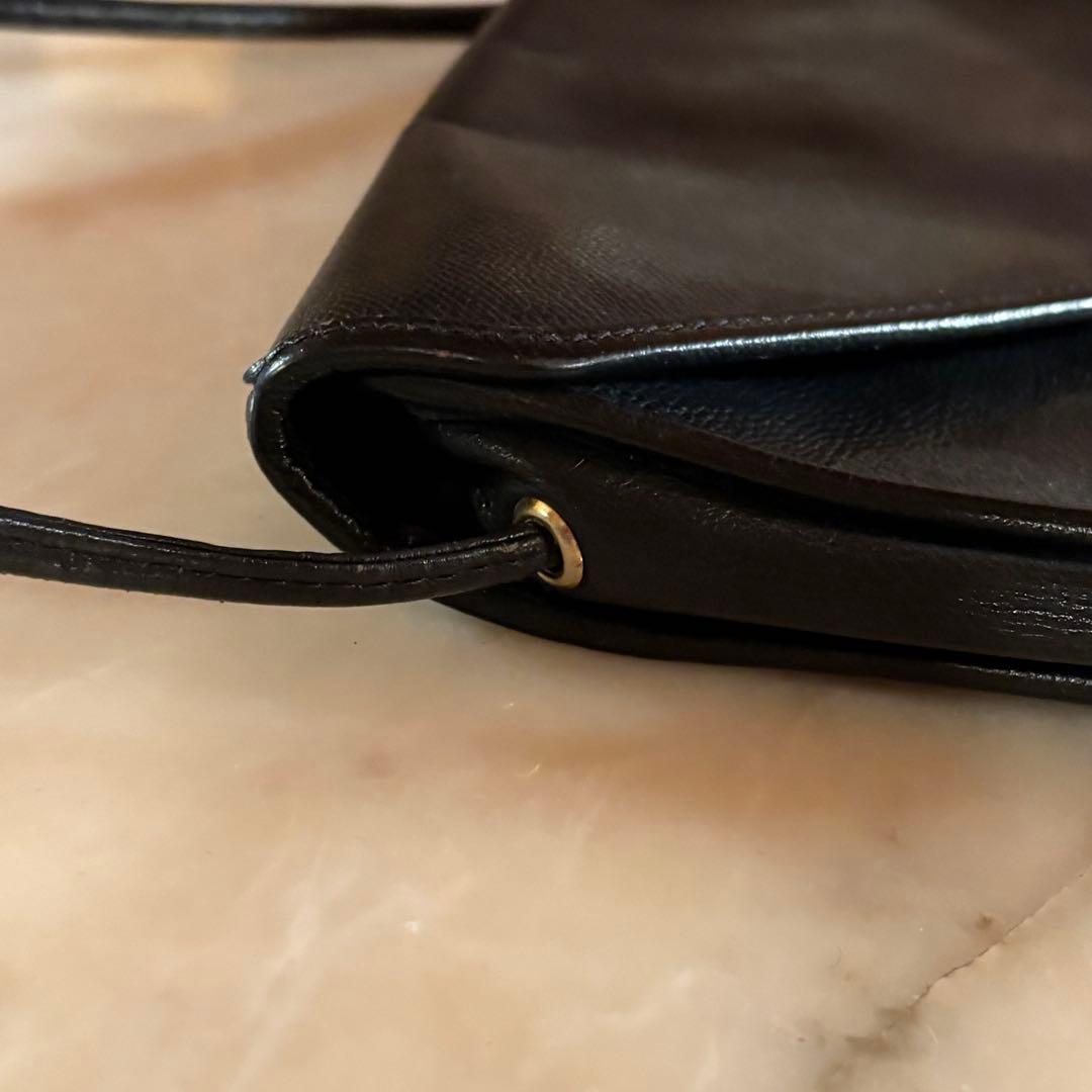 イヴ・サンローラン　ショルダーバッグ