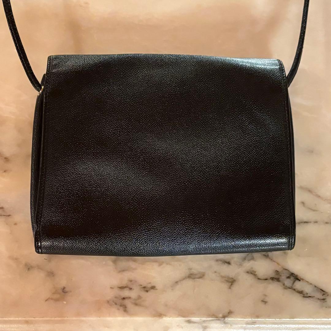 イヴ・サンローラン　ショルダーバッグ