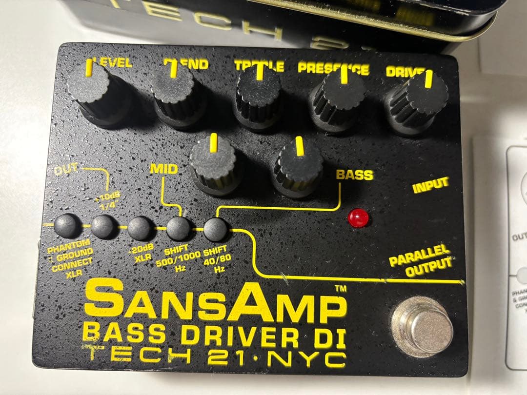 ベース TECH 21 SansAmp Bass D DI V2