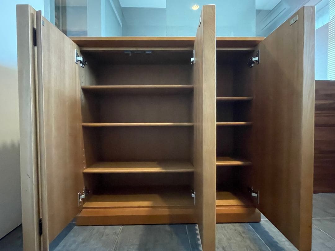 iwa-chan　■天然木 縦格子キャビネット/サイドボード W89cm■