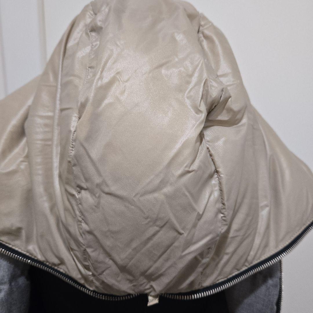 DUVETICA　フード付きダウンベスト　42　Gray　ギャランティカード付