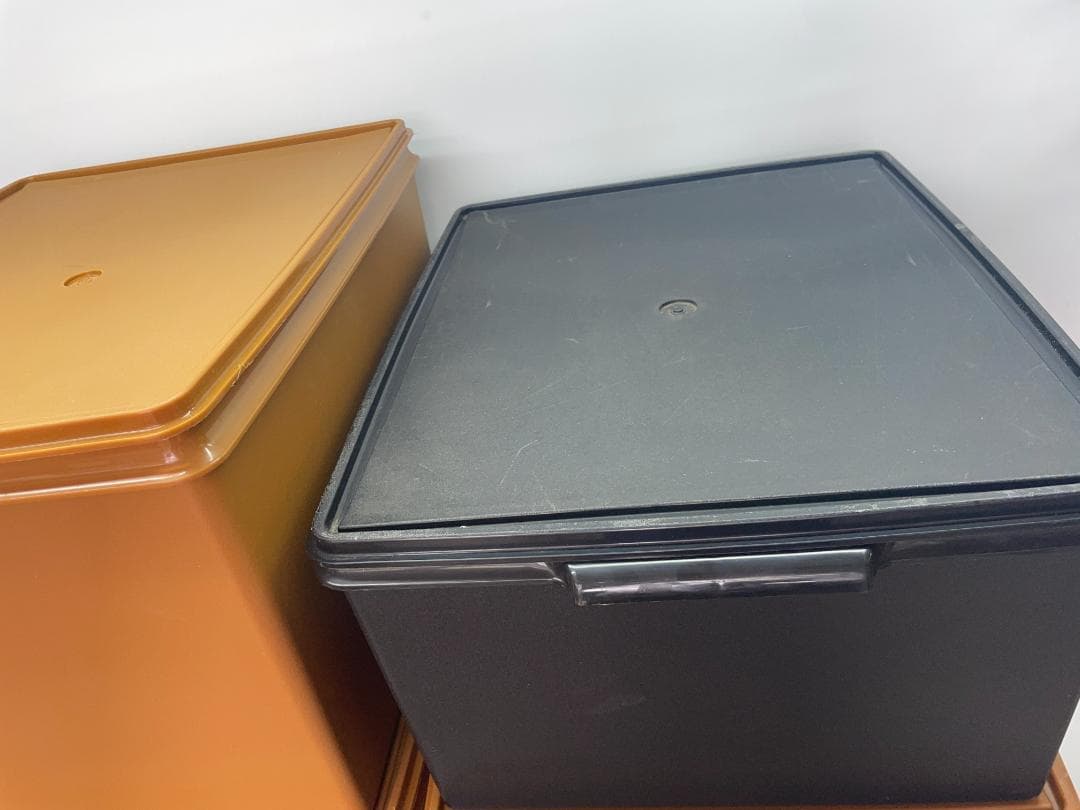 ウルトラディープ　スーパーケース　タッパーウェア　茶3黒1 06c06