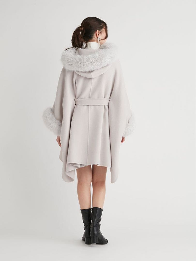 値下げOK＠あにゃ出品♡ セルフォード ファーポンチョコート LGRY