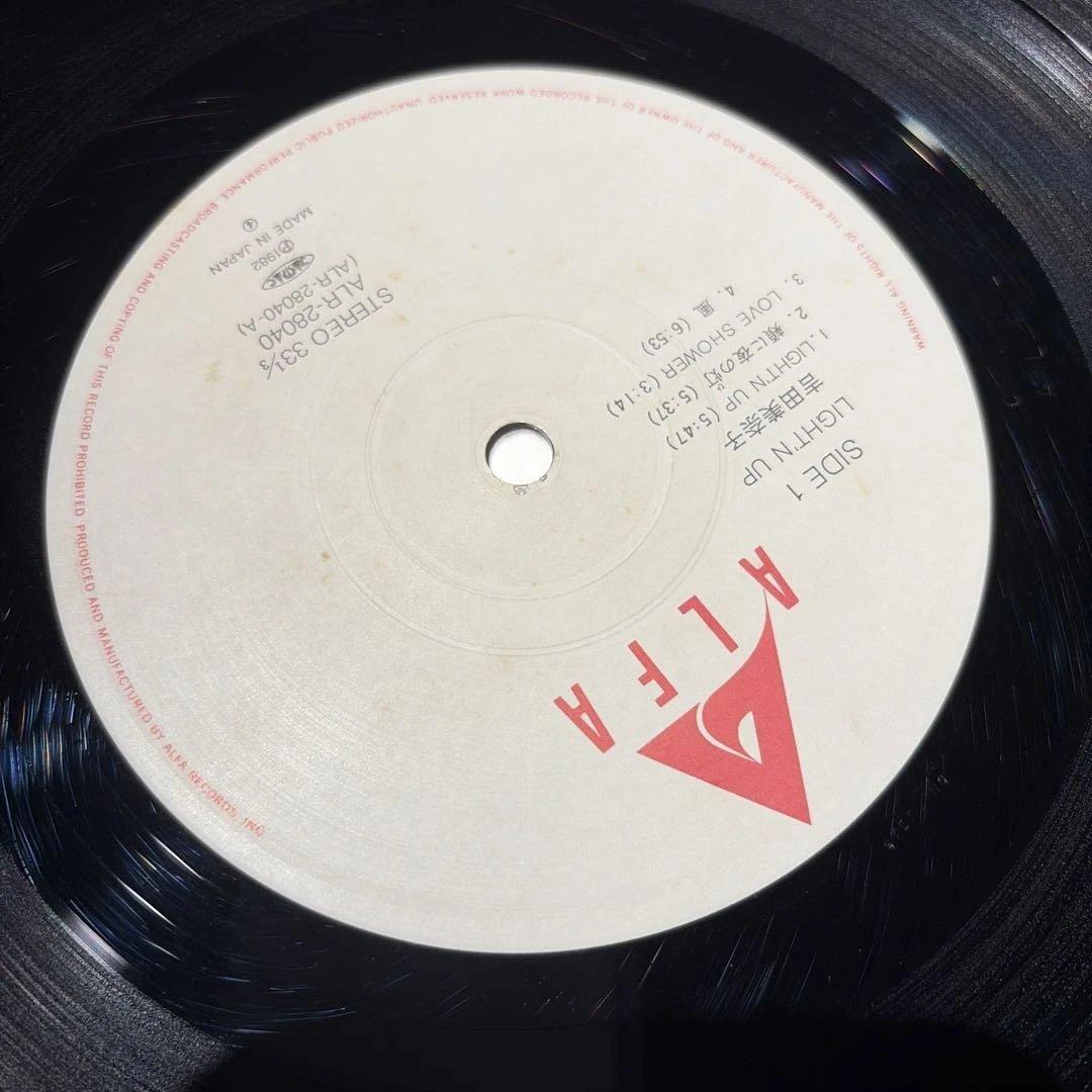 [レコード] オリジナル　吉田美奈子 LIGHT'N UP LP