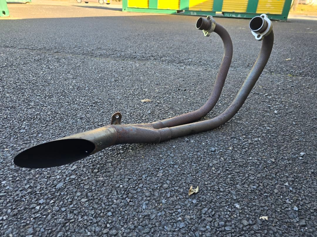 GSX400E 　gsx250E　ゴキザリ蓮切りマフラー　2月1日までの値段！