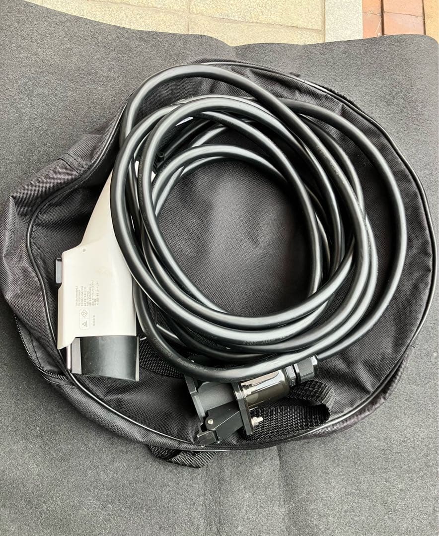 リ*ー様 EV充電ケーブル200V普通充電 約6m