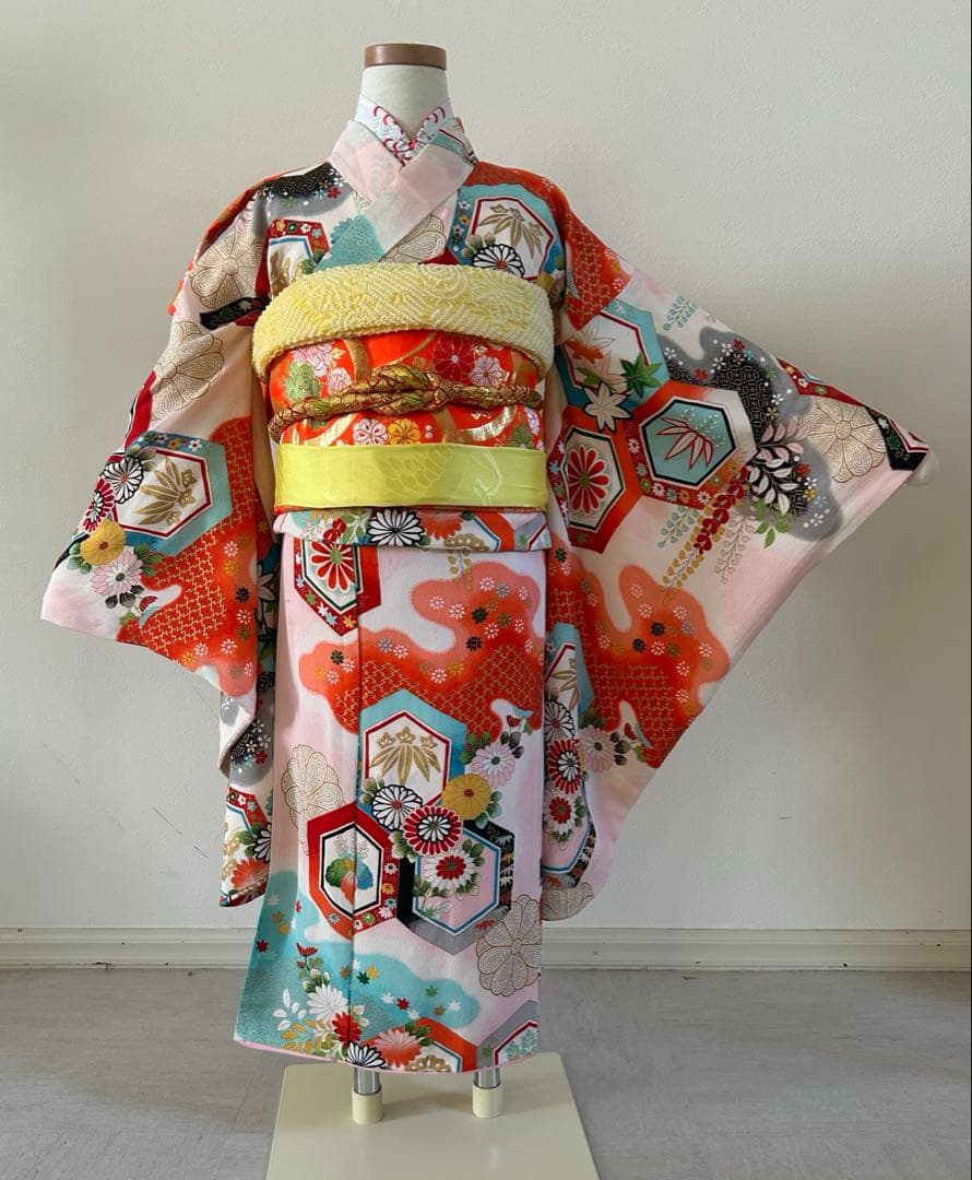 7歳　七五三　アンティーク着物、帯、帯揚げ、帯締め　しごきセット