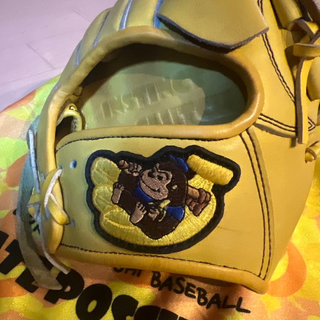 イエロー 硬式野球グローブ ゴリラ刺繍 収納袋付き