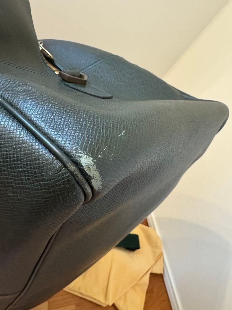 LOUIS VUITTON ダークグリーン ボストンバッグ　タイガ　ケンダル