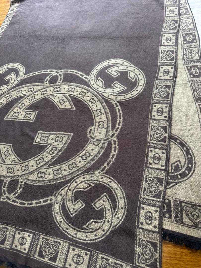 【希少】GUCCI 大判ストール ブラウン ロゴパターン