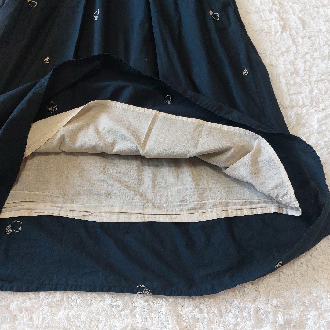 nume ヌメ パラスパレス 総柄 刺繍 ロングワンピース Vネック 七分袖