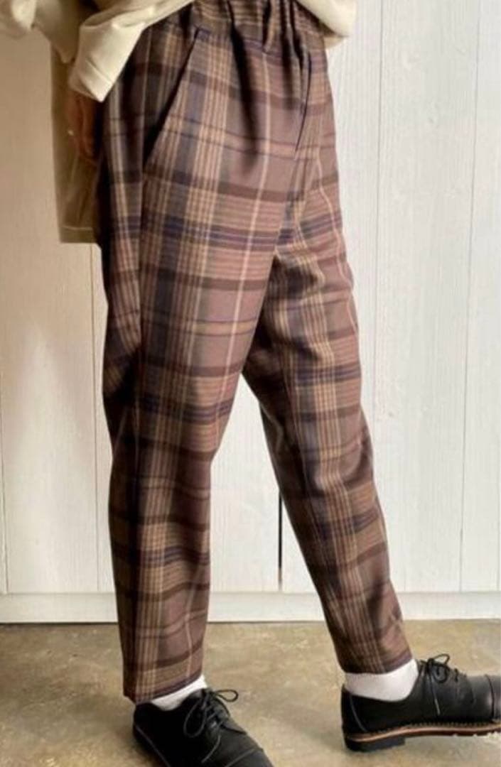 ⭐︎JORNAL STANDARD LUXEブラウン チェック柄パンツ