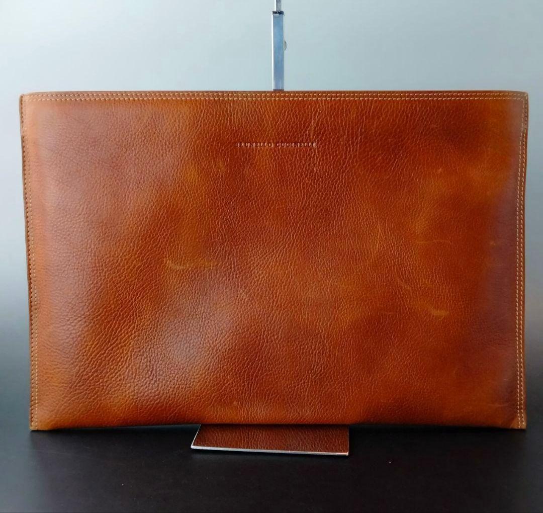 ブルネロクチネリ【美品】クラッチバッグ　極上レザー