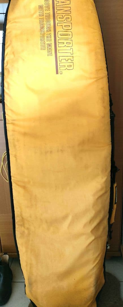 ショートボード★デッキパッド＆リーシュコード＆フィン全部付き★ケースおまけ