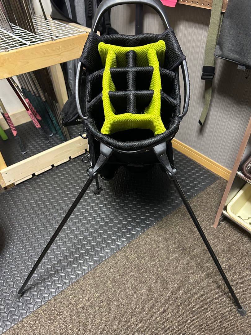 スリクソン　スタンド式キャディバック　10型　14分割