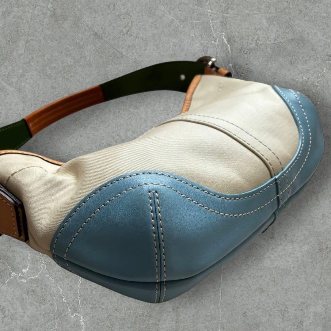 バッグ COACH Y2K multicolor flower shoulder bag