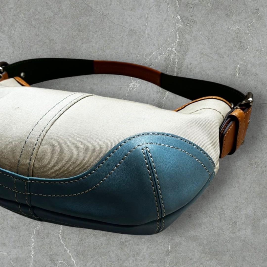 バッグ COACH Y2K multicolor flower shoulder bag