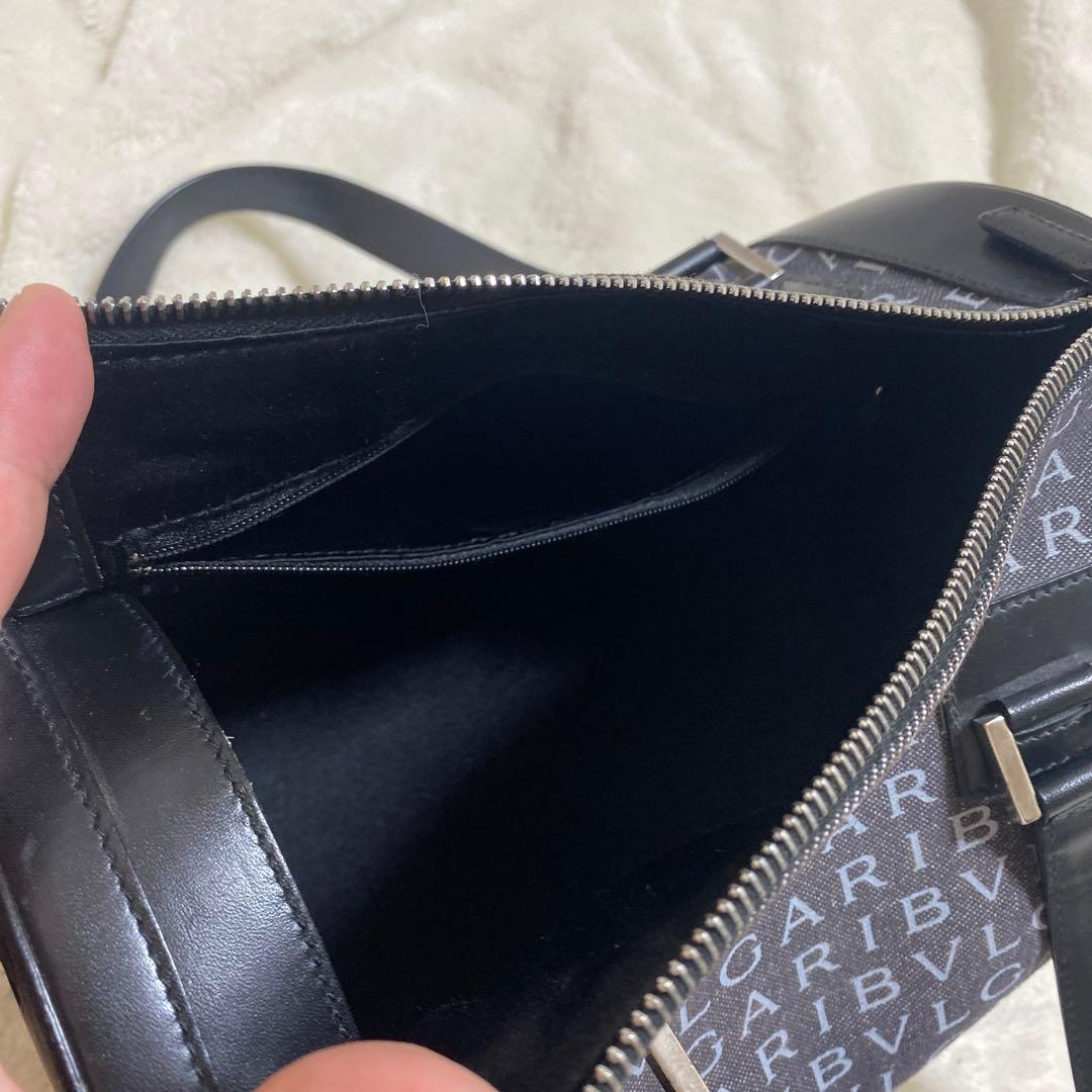 BVLGARI ドラムバッグ ブラック ロゴプリント