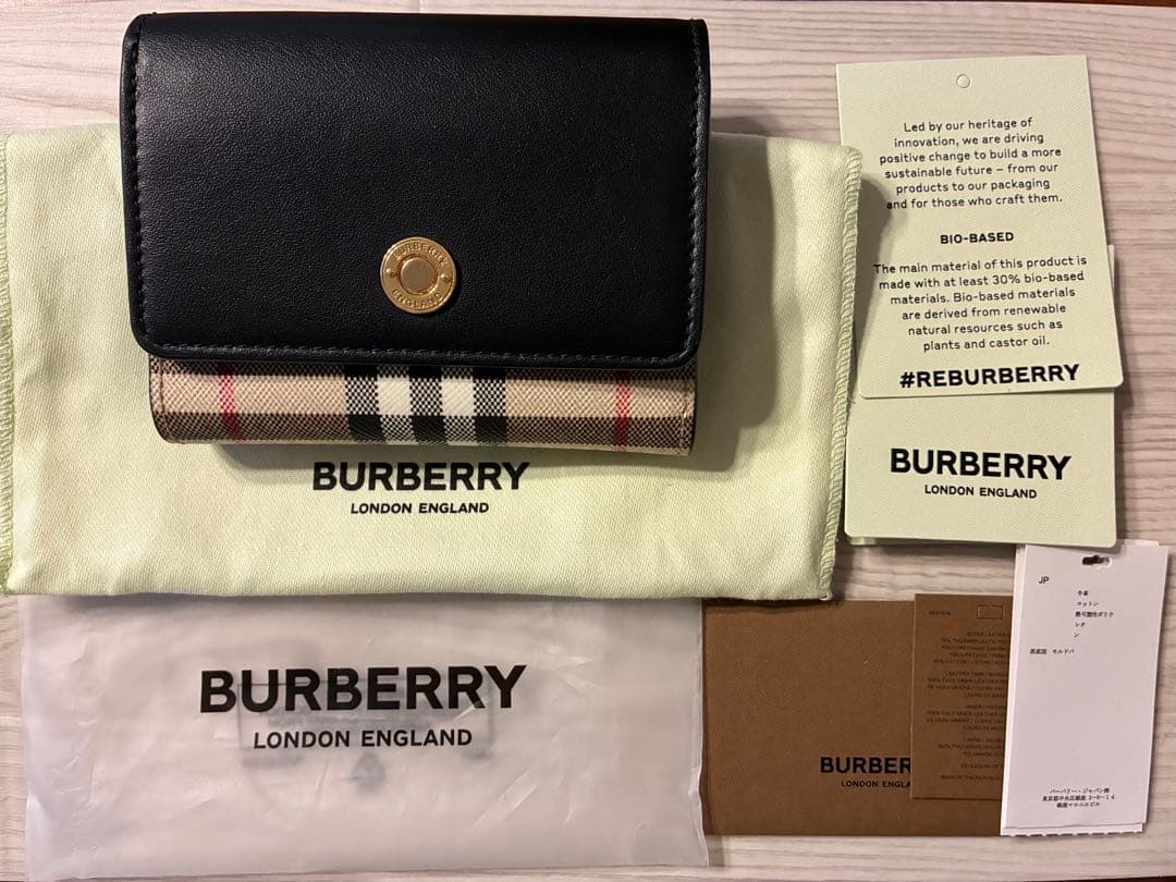 BURBERRY バーバリー　三つ折り財布