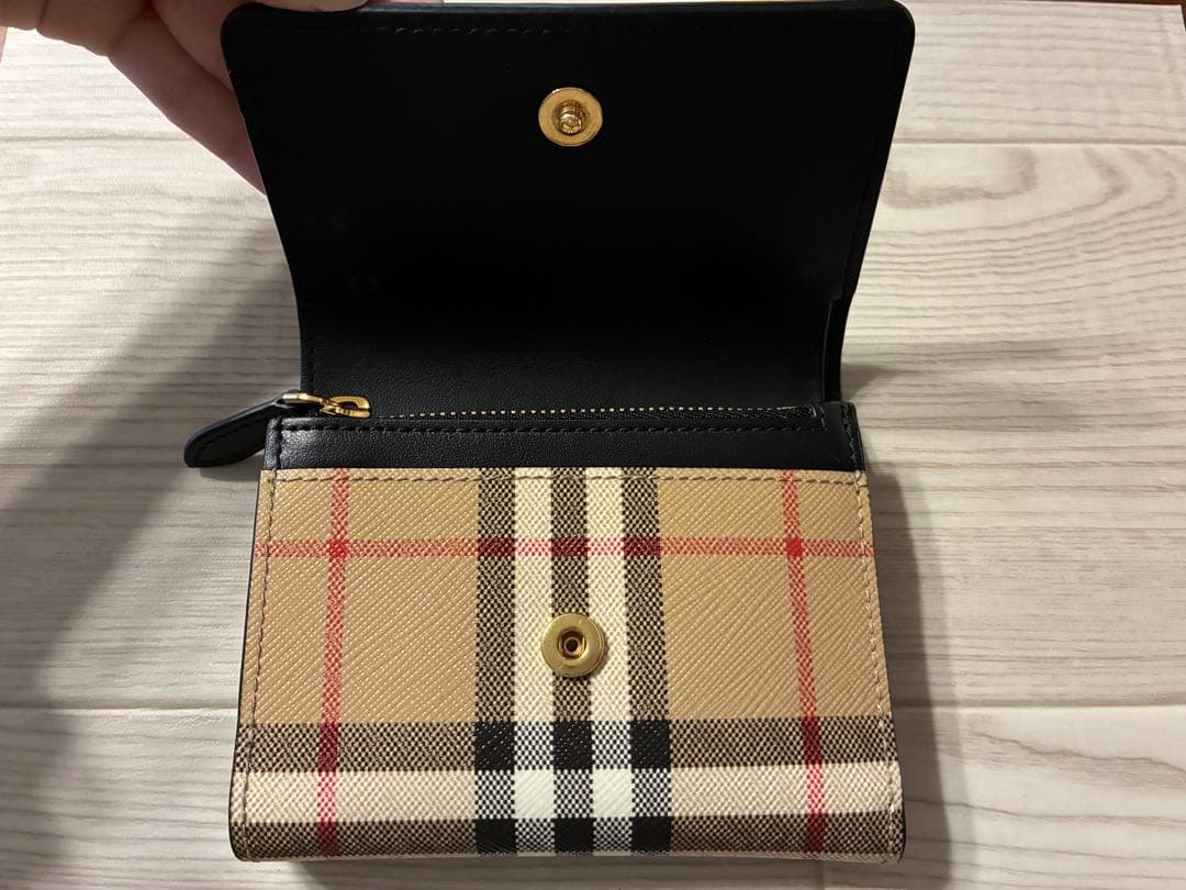BURBERRY バーバリー　三つ折り財布