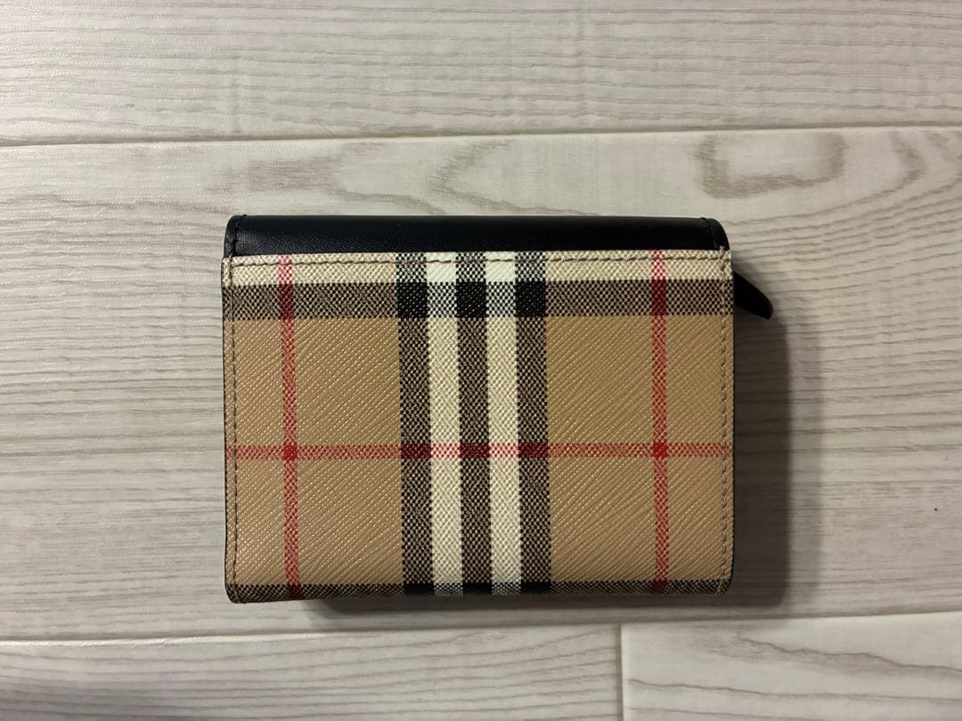 BURBERRY バーバリー　三つ折り財布