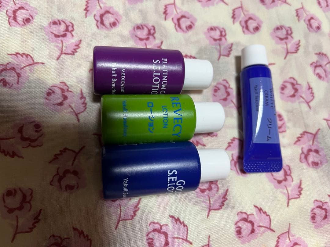 ラクトデュウS.Eローション1（1本１回使用）・S.Eミルク・S.Eクリーム×2