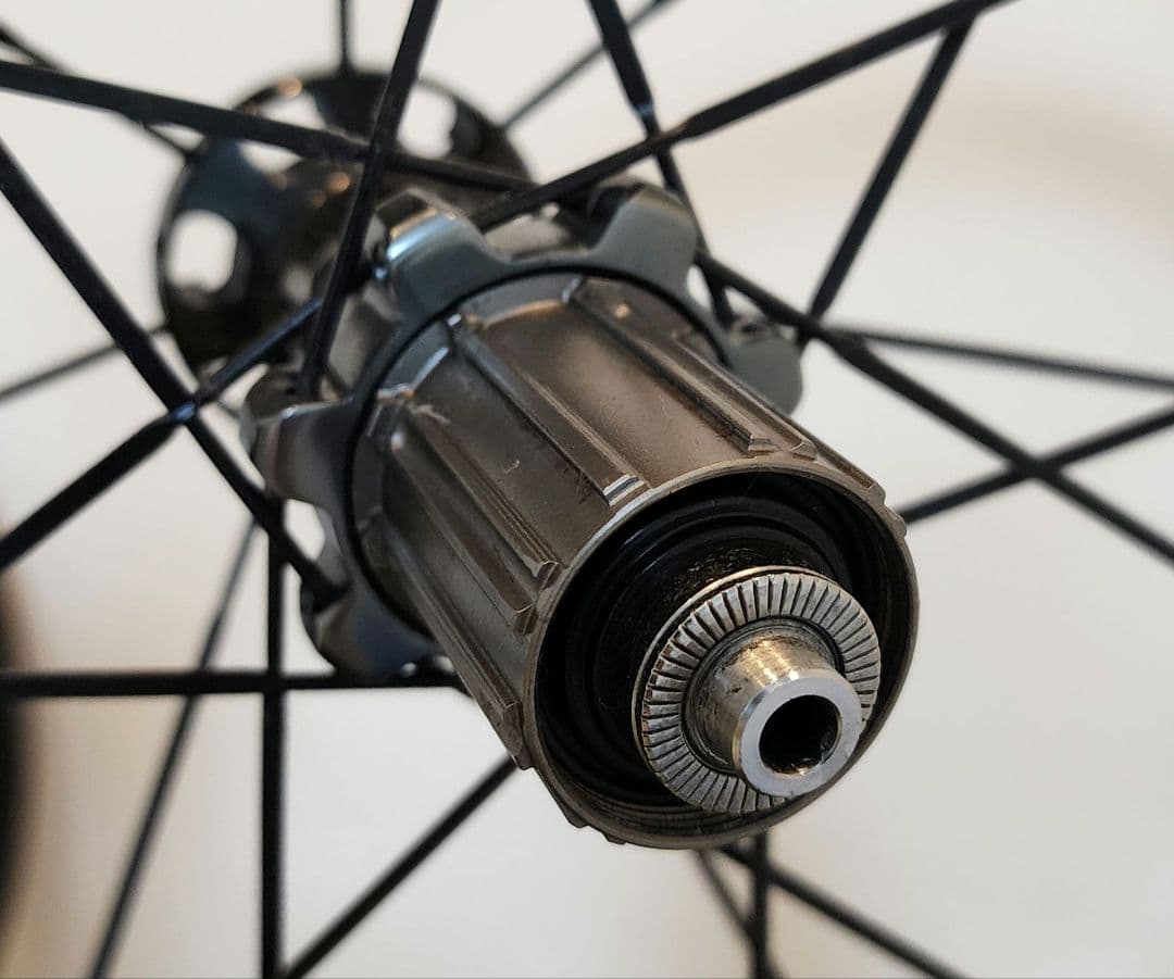 シマノ　デュラエース カーボンホイールセット　WH-R9100