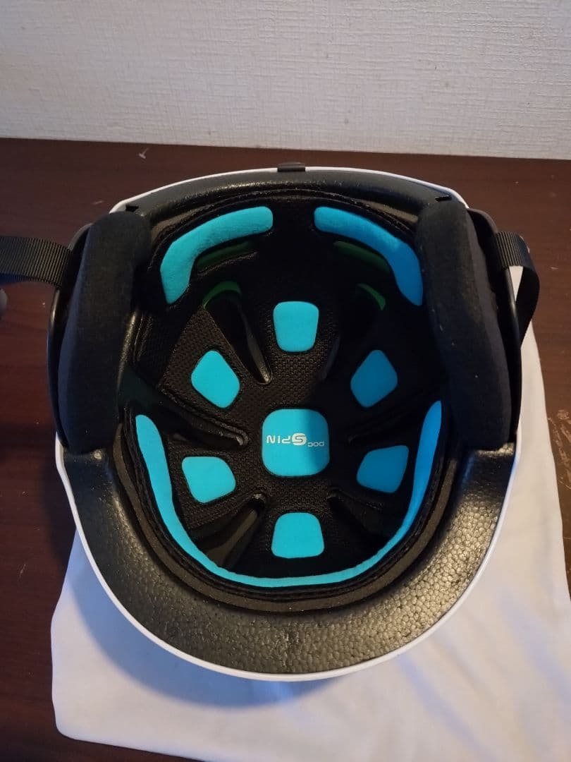 POC ヘルメット グレー/ホワイト artic sl spin helmet