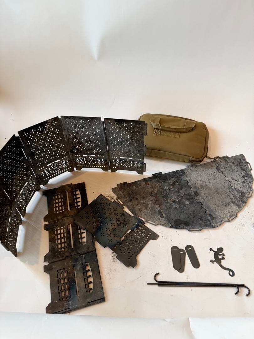 サンゾー工務店　ロダン　バンナ柄