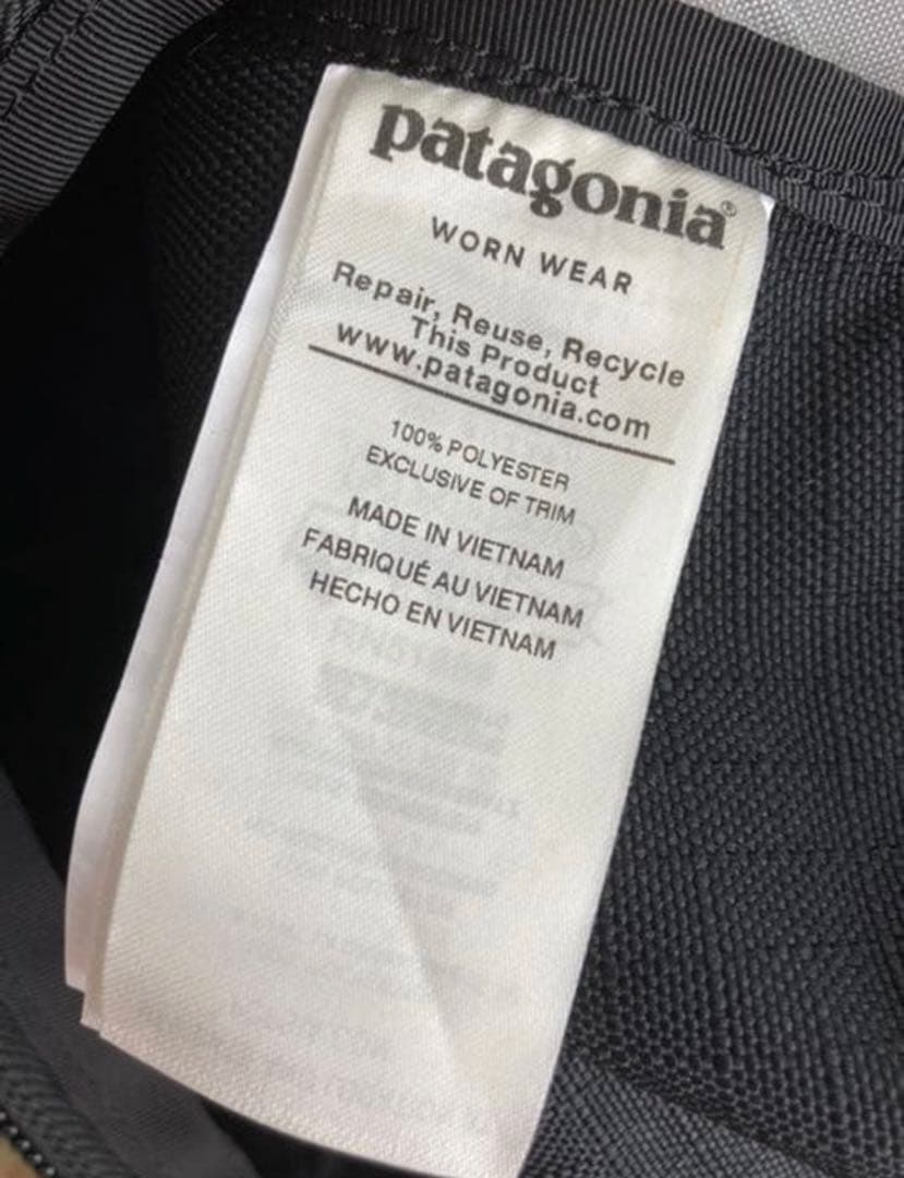 パタゴニア ブラックホールダッフル90L