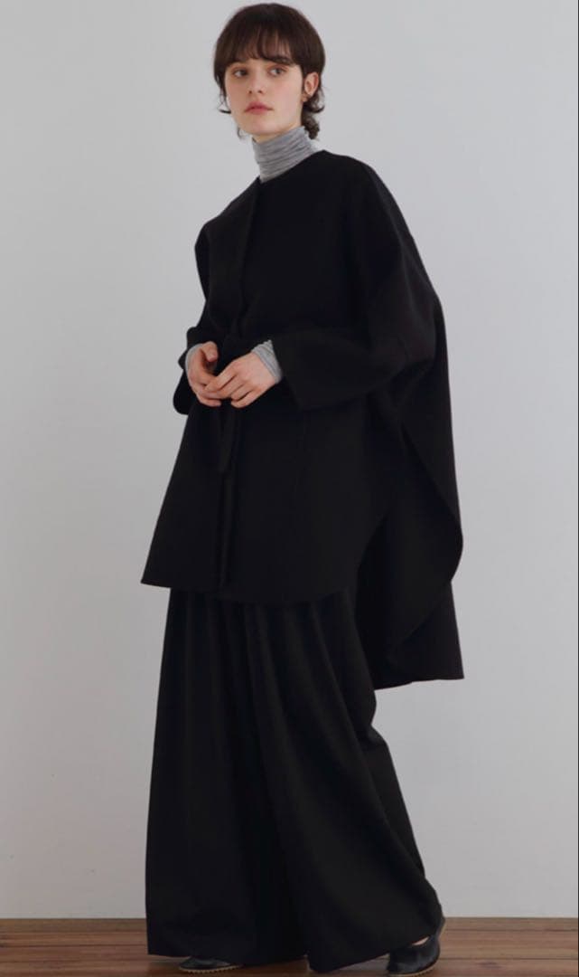 LE PHIL ソフトウールリバーポンチョ ブラック 0サイズ 新品