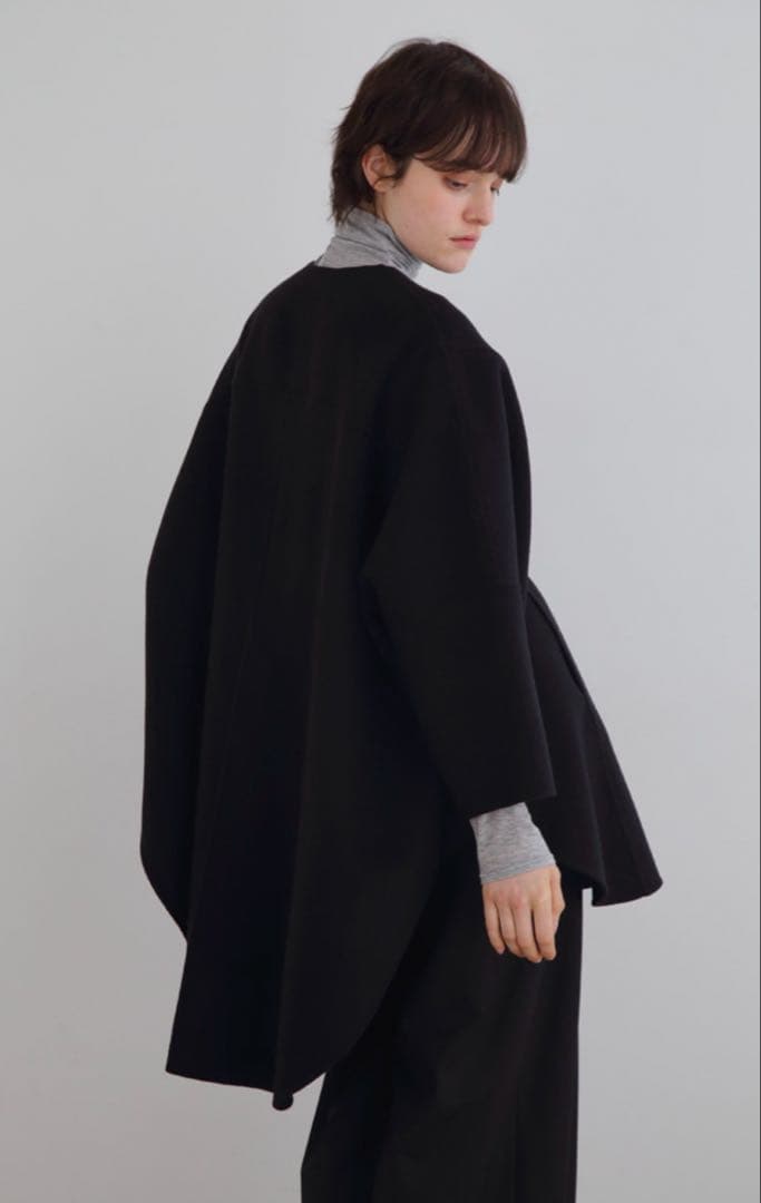 LE PHIL ソフトウールリバーポンチョ ブラック 0サイズ 新品