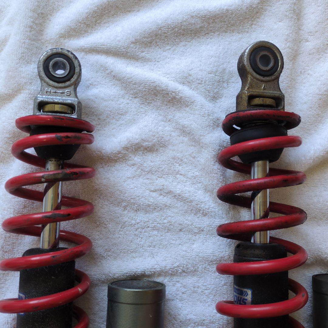 訳あり showa リアサスペンション バイク CB1300SF用 2本セット