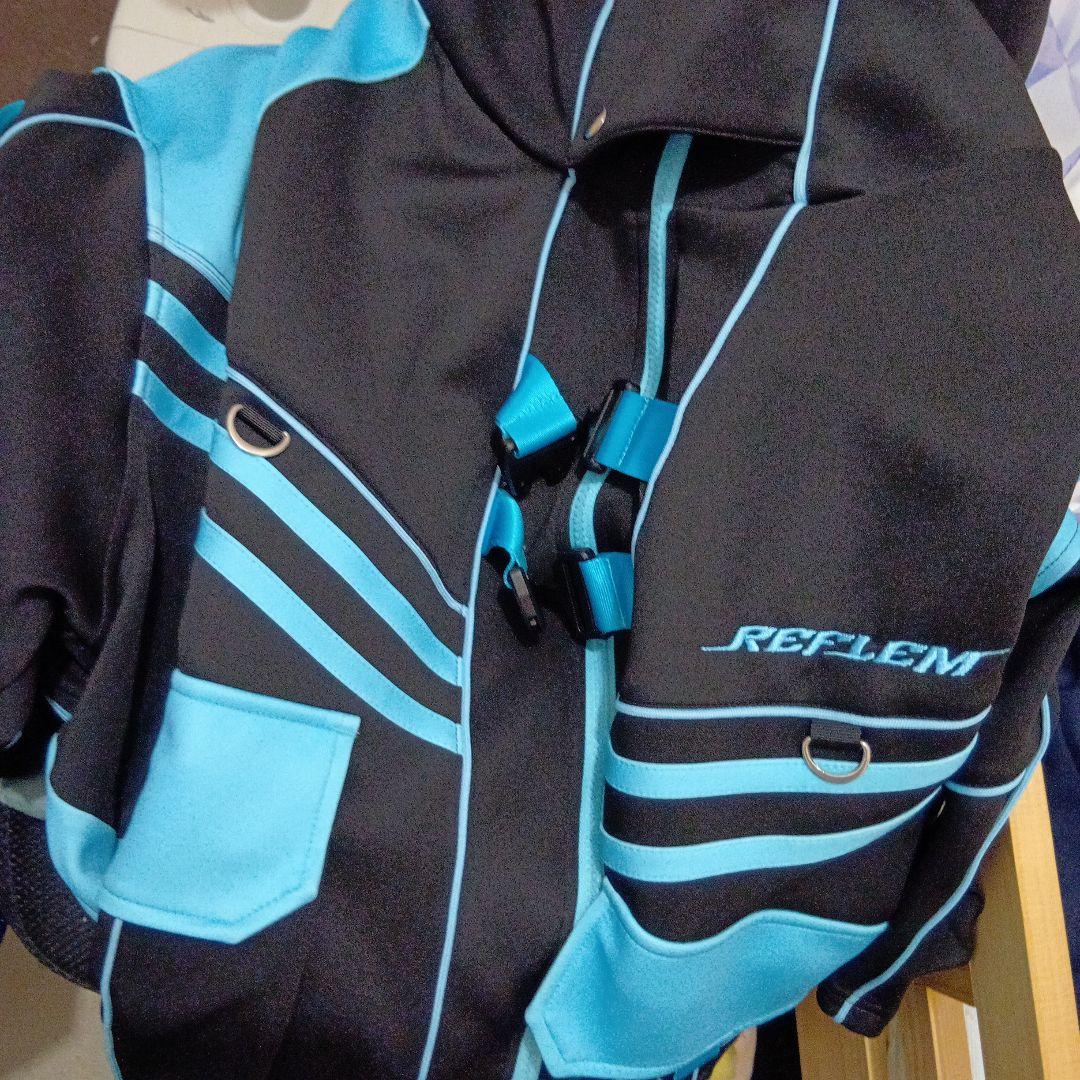 REFLEM/レフレム サイバー切替ハイネックジャージパーカー（黒×水色）