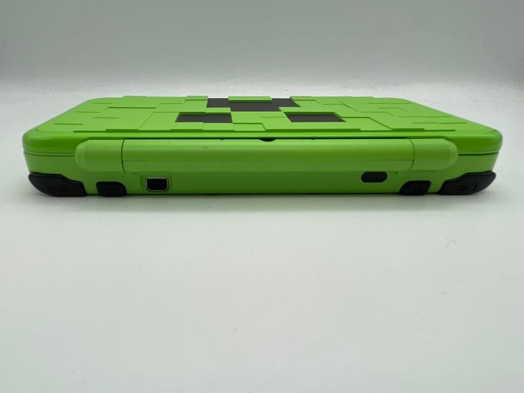 Newニンテンドー2DSLL マインクラフト クリーパーエディション 美品 本体