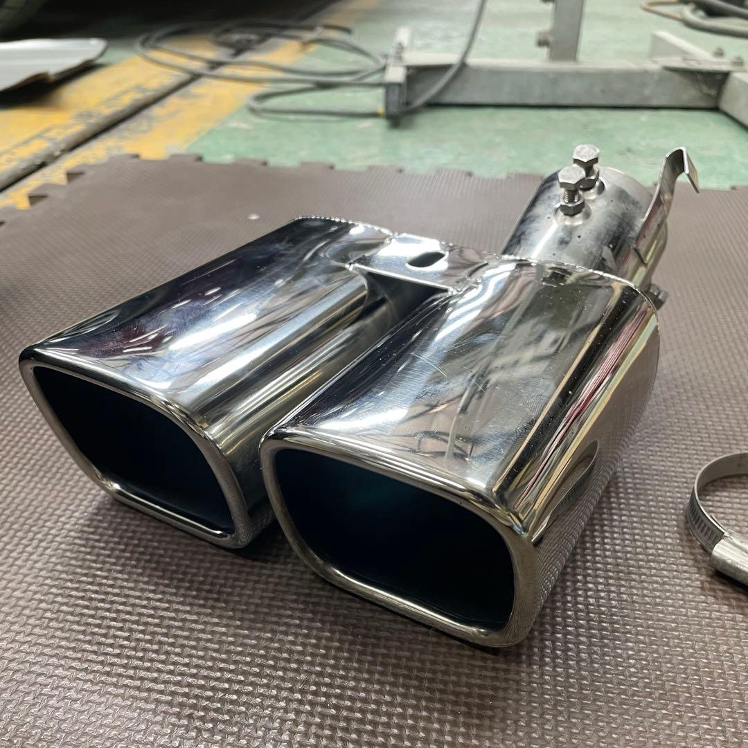 モデリスタ　マフラーカッター　30アルファード　ヴェルファイア