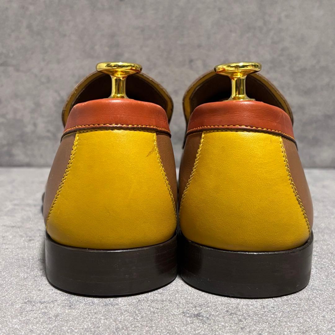 新品希少　サルヴァトーレフェラガモ　ローファー　スリッポン　バイカラー　2082